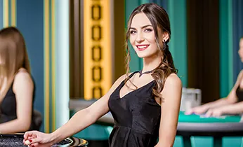 Dịch vụ hỗ trợ khách hàng 24/7 của LC88 Bet